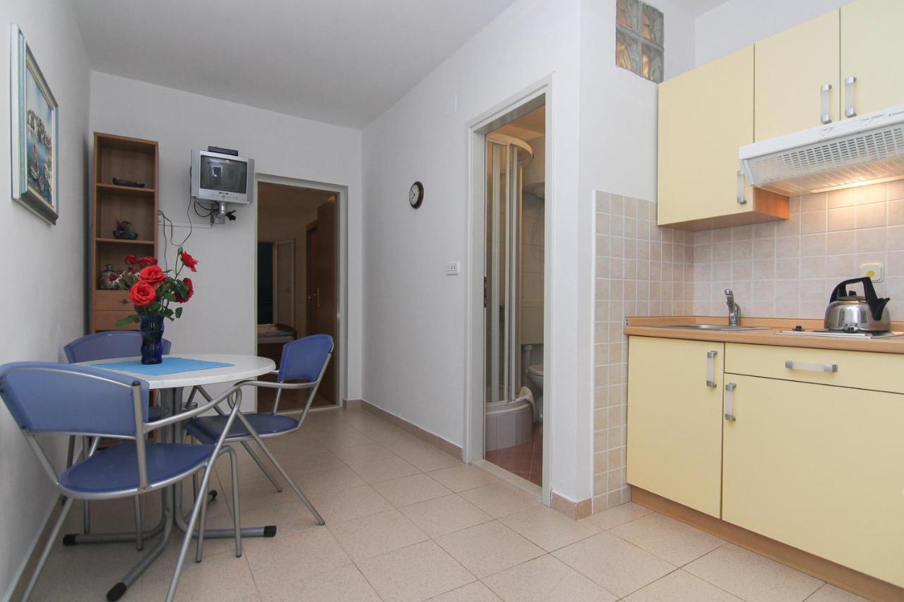 Apartments Villa Alex Подаца Экстерьер фото