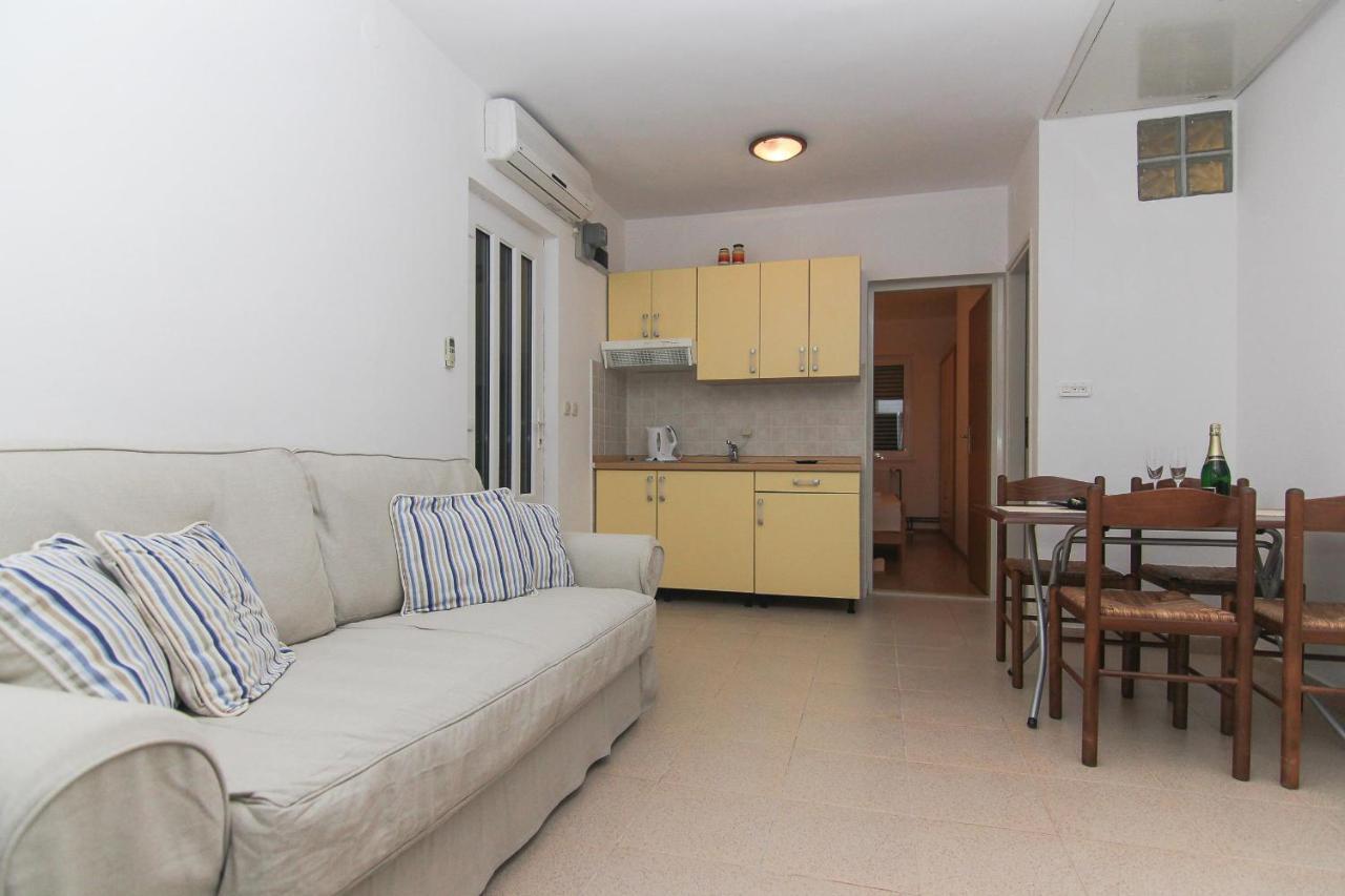 Apartments Villa Alex Подаца Экстерьер фото